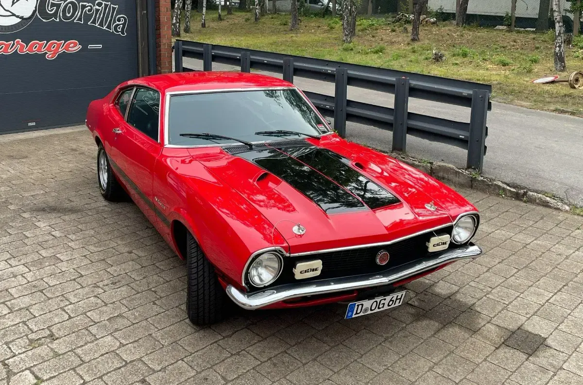 Gebraucht Ford V8 Fastback 220 PS (161 kW) 1974 Rot Coupé