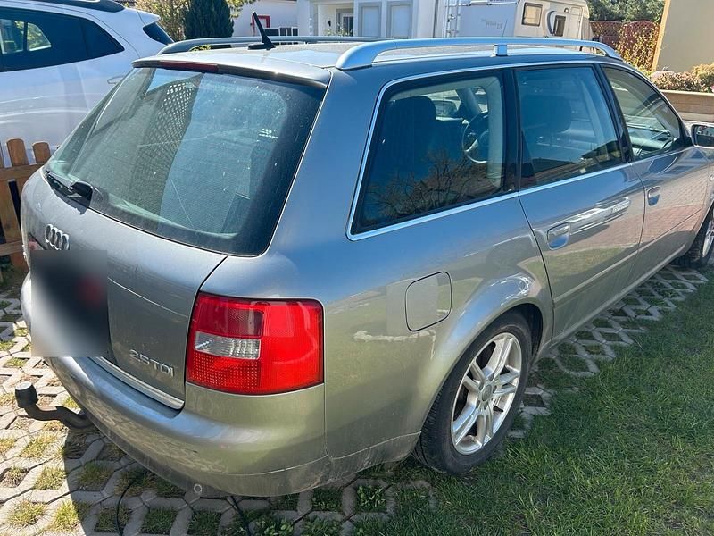 Brugt Audi A6 120 HK (88 kW) 2004 Sølv Stationcar
