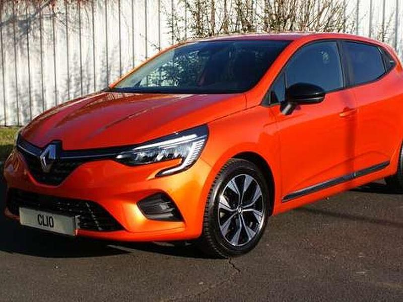 Valencia orange metallic Gebraucht 2022 Renault Clio V Evolution Kleinwagen | 14.300 € (Fairer Preis) - Bild 1/4