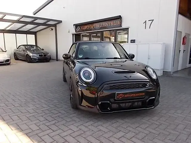 Gebraucht Mini Cooper S Cabriolet 178 PS (130 kW) 2022 Schwarz Cabrio