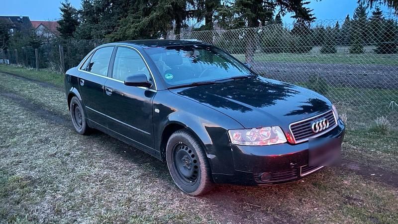 Gebraucht Audi A4 105 PS (77 kW) 2003 Schwarz Limousine