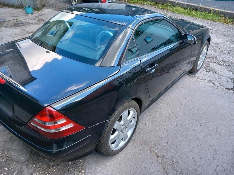 Gebraucht Mercedes SLK320 218 PS (160 kW) 2000 Schwarz Cabrio