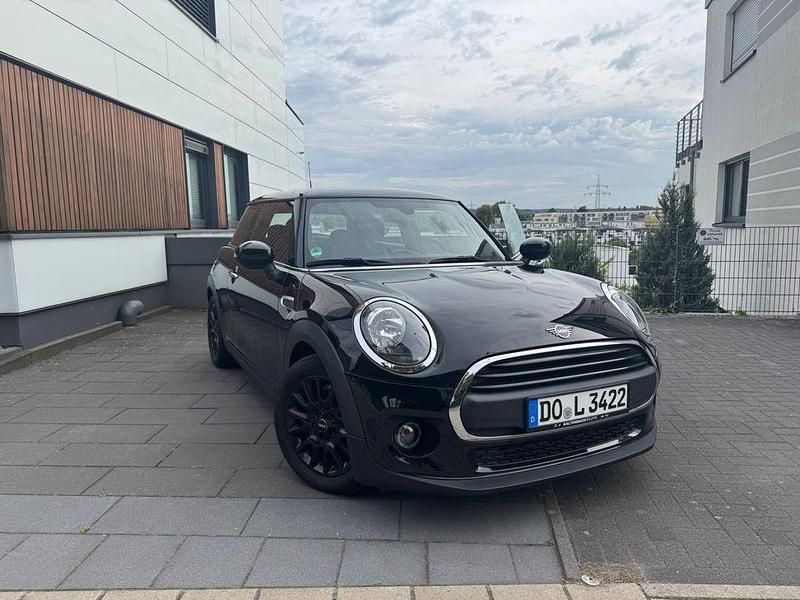 Schwarz Gebraucht 2021 Mini ONE Kleinwagen | 16.400 € (Fairer Preis) - Bild 1/4