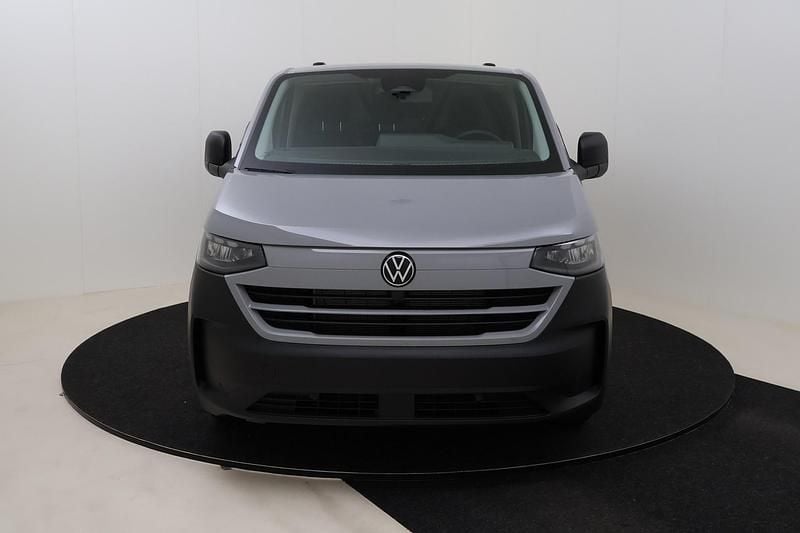 Neu VW Transporter 150 PS (110 kW) 2026 Stone grey Van