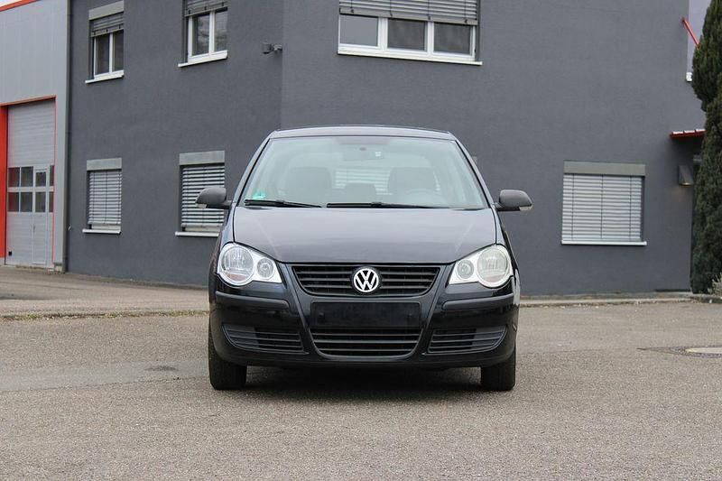 Schwarz Gebraucht 2007 VW Polo Trendline Kleinwagen | 2.590 € (Fairer Preis) - Bild 1/4
