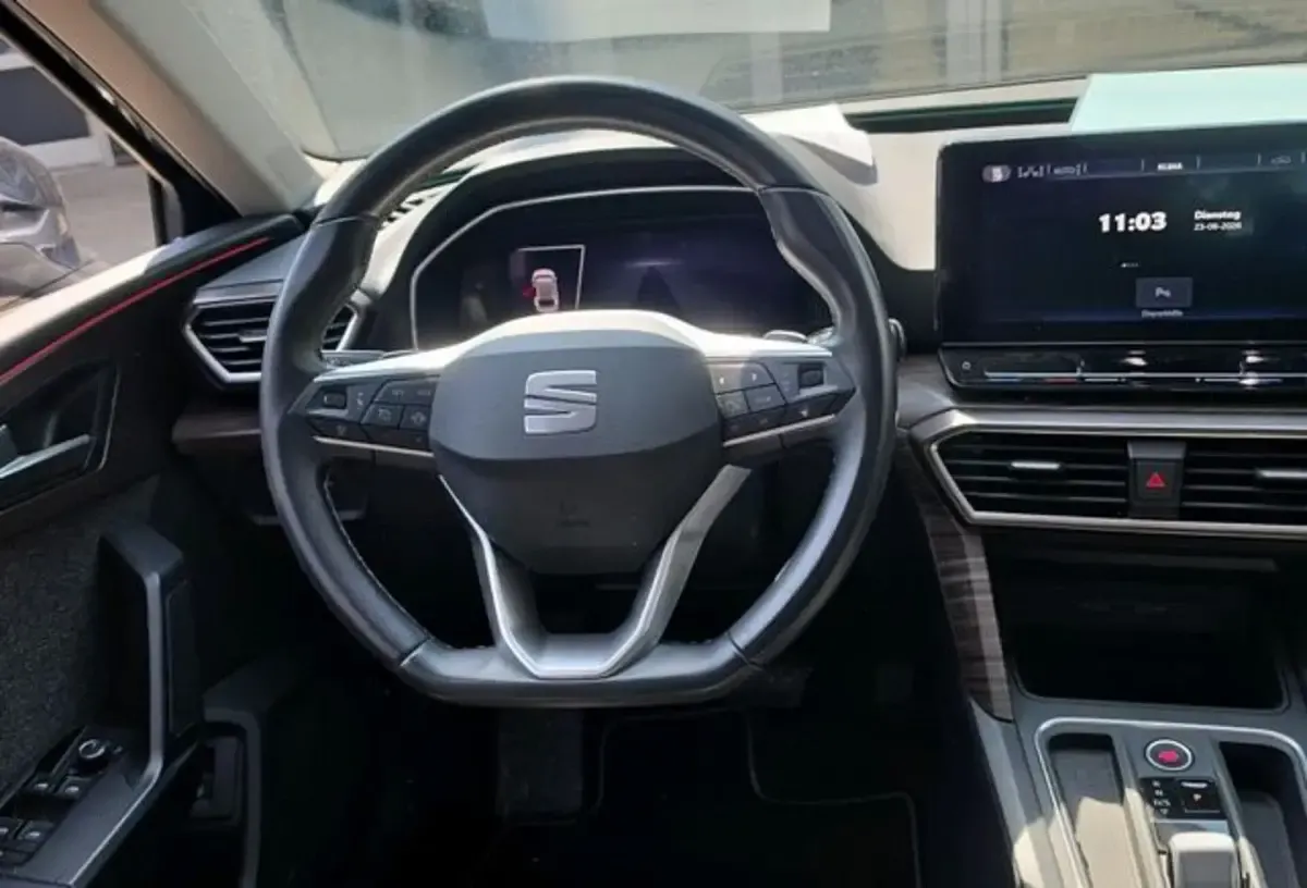 Gebraucht Seat Leon XCELLENCE 204 PS (150 kW) 2022 Magnetic tech Limousine