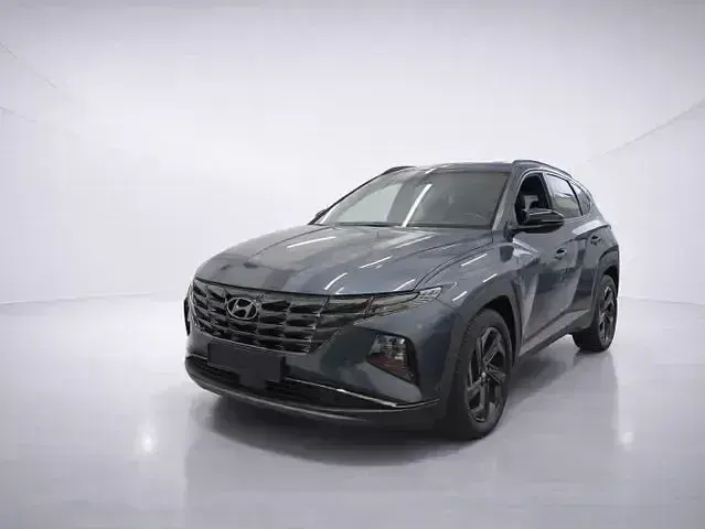Gebraucht Hyundai Tucson Blackline 180 PS (132 kW) 2023 Teal blue / met SUV