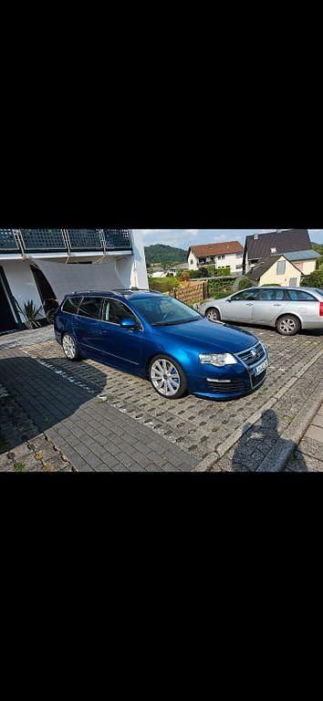 Gebraucht VW Passat R 299 PS (219 kW) 2008 Blau Limousine
