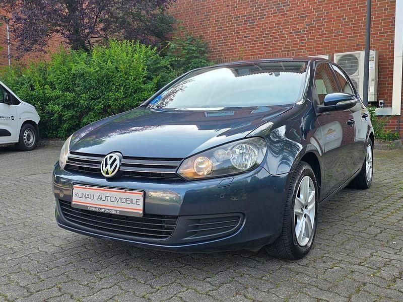 Blau Gebraucht 2009 VW Golf VI Comfortline Limousine | 4.450 € (Fairer Preis) - Bild 1/4