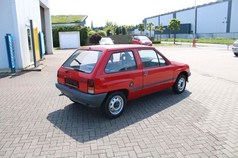 Gebraucht Opel Corsa 45 PS (33 kW) 1986 Rot Kleinwagen