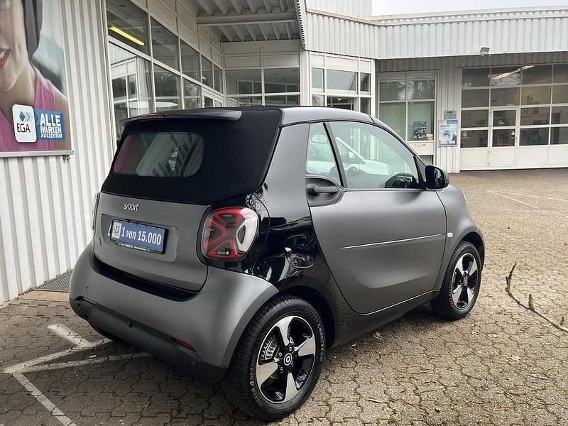 Gebraucht Smart ForTwo Electric Drive Exclusive 60 kW (82 PS) 2023 Grau metallic Cabrio