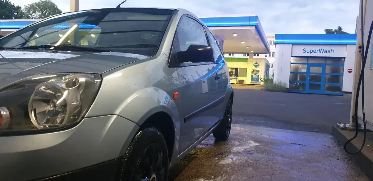 Gebraucht Ford Fiesta Fun X 60 PS (44 kW) 2007 Kleinwagen