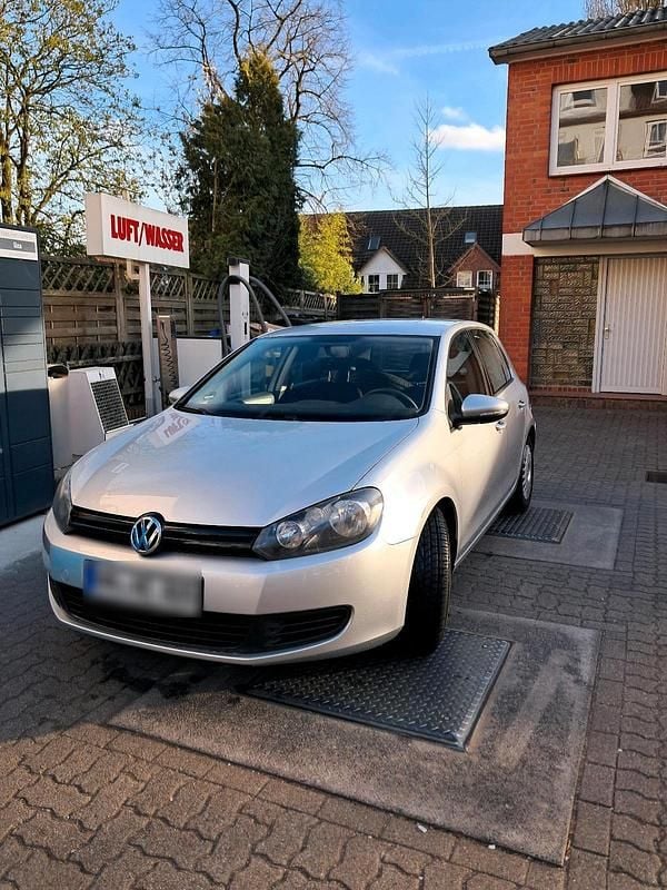 Gebraucht VW Golf VII 105 PS (77 kW) 2012 Grau Limousine