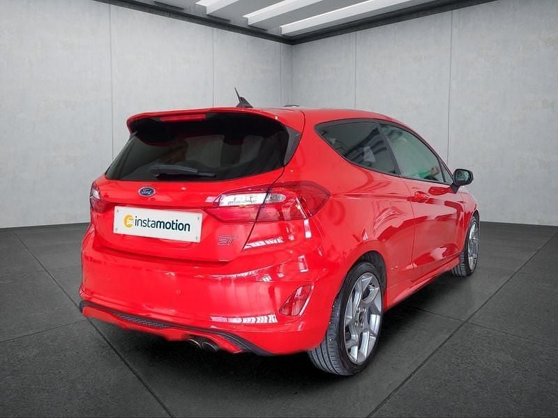 Gebraucht Ford Fiesta ST 200 PS (147 kW) 2019 Rot Kleinwagen
