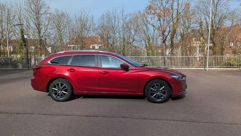Gebraucht Mazda 6 Edition 194 PS (142 kW) 2020 Rot Limousine