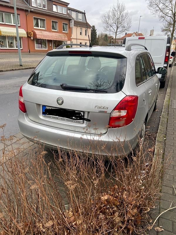 Gebraucht Skoda Fabia 69 PS (50 kW) 2008 Silber Kombi