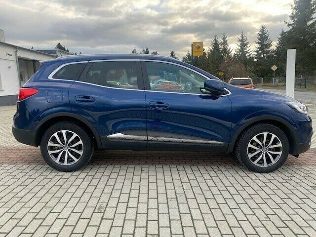 Gebraucht Renault Kadjar Collection 131 PS (96 kW) 2017 Blau metallic SUV