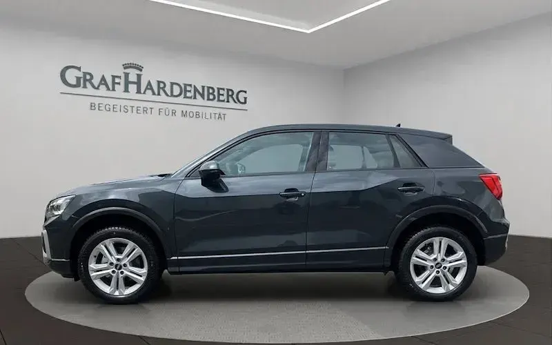 Neu Audi Q2 Advanced Plus 150 PS (110 kW) 2026 Weiß SUV