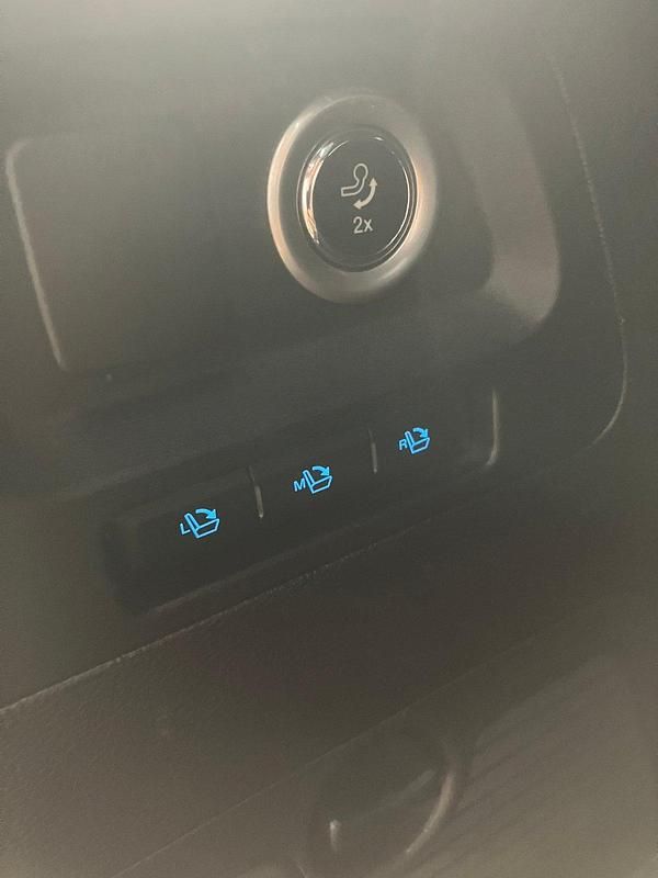 Gebraucht Ford S-MAX ST-Line 190 PS (139 kW) 2019 Blau Van / Kleinbus