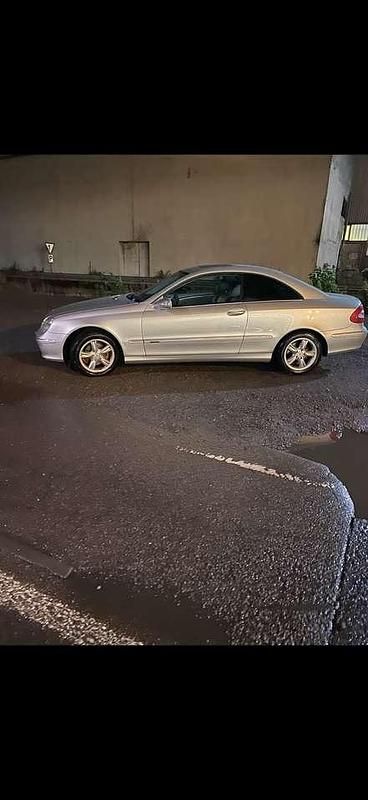 Gebraucht Mercedes CLK200 Elegance 163 PS (119 kW) 2003 Silber Coupé