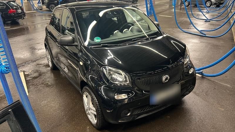 Gebraucht Smart ForFour 71 PS (52 kW) 2015 Schwarz Kleinwagen