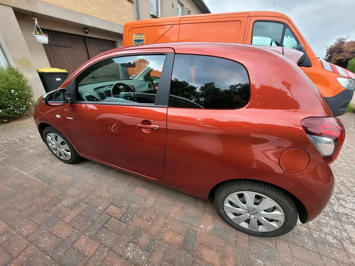 Gebraucht Peugeot 108 Style 72 PS (52 kW) 2019 Rot Kleinwagen