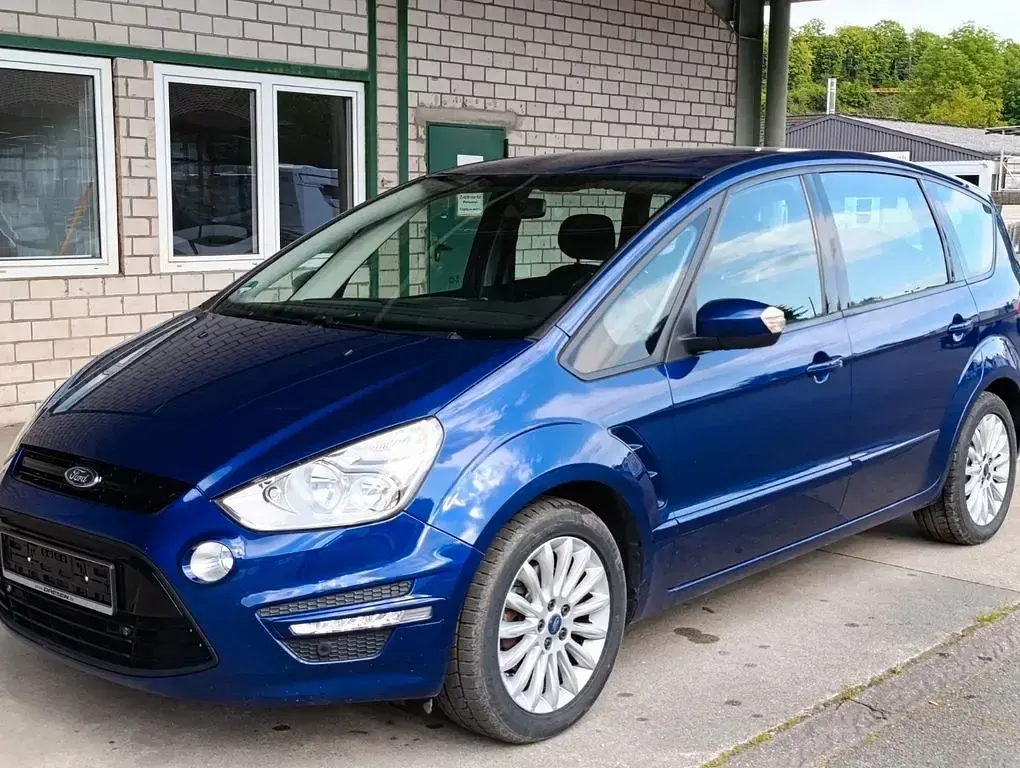 Gebraucht Ford S-MAX Business Edition 163 PS (119 kW) 2015 Blau Van / Kleinbus