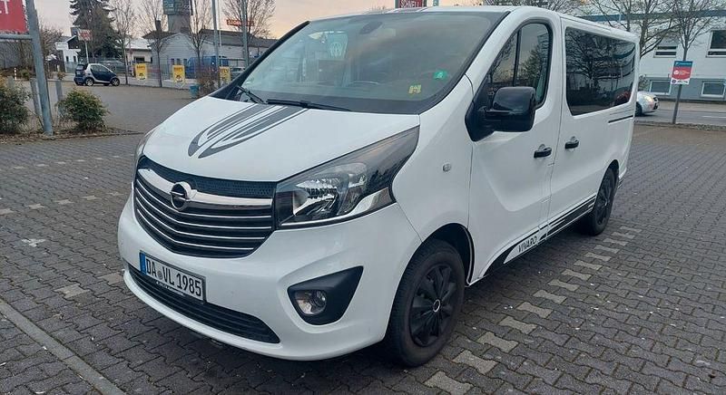 Gebraucht Opel Vivaro 145 PS (106 kW) 2018 Weiß Van / Kleinbus