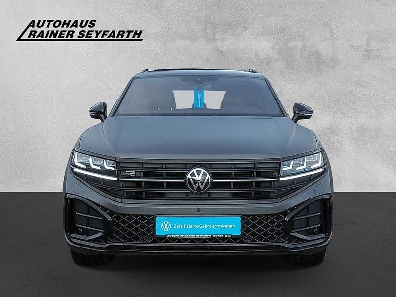Gebraucht VW Touareg R-line 286 PS (210 kW) 2024 Grau SUV