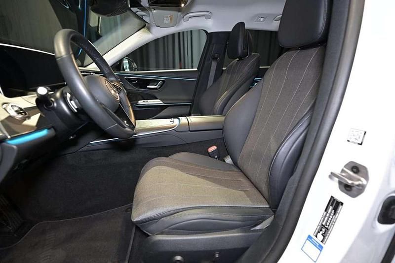 Gebraucht Mercedes E300 Avantgarde 197 PS (144 kW) 2024 Weiß unilack polarweiß Kombi