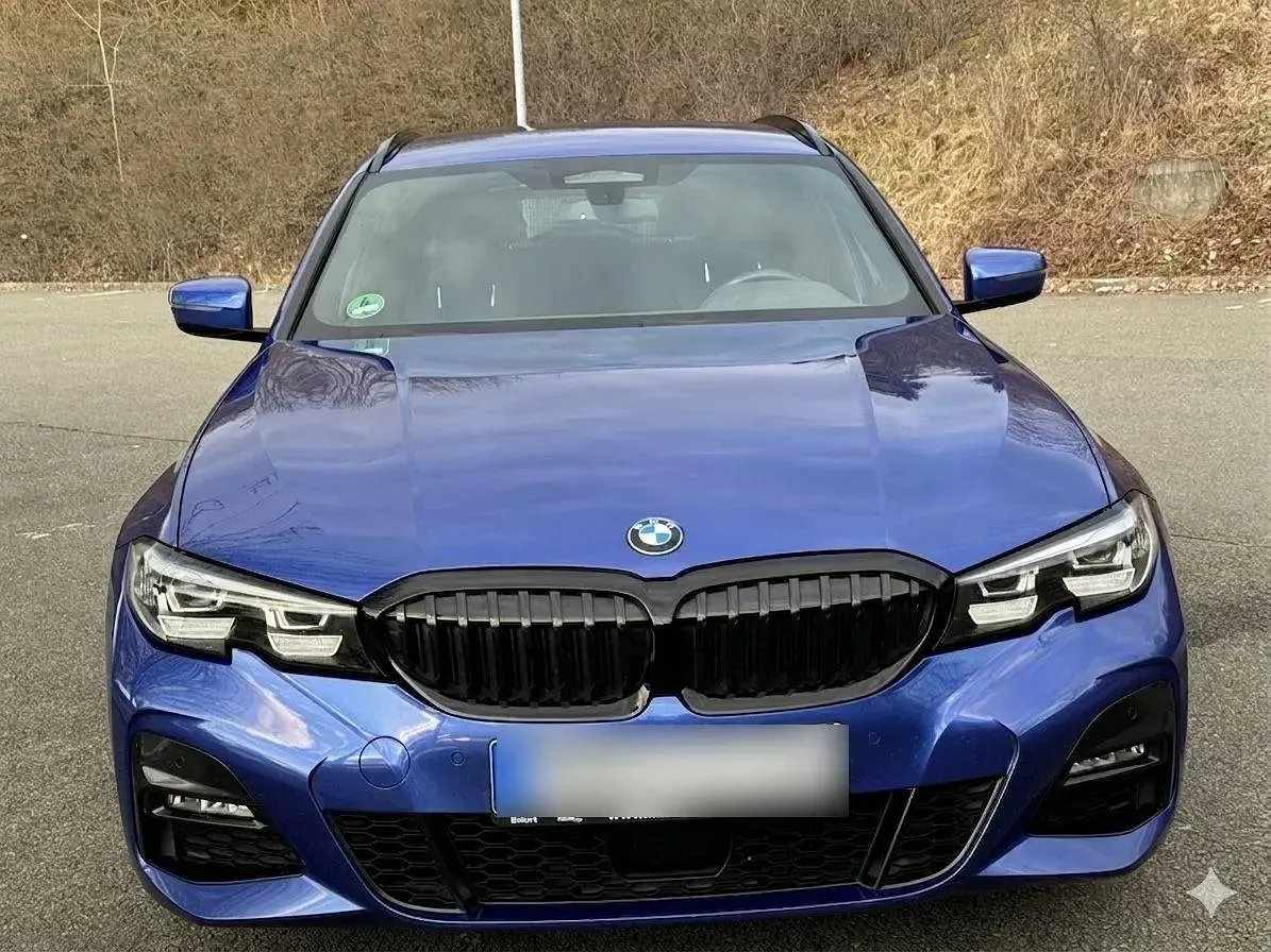 Gebraucht BMW 320 M Sport 190 PS (139 kW) 2020 Blau Kombi