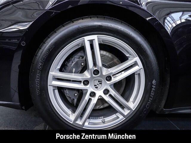 Gebraucht Porsche Panamera 354 PS (260 kW) 2024 Tiefschwarzmetallic Limousine