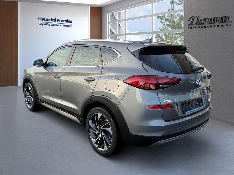 Gebraucht Hyundai Tucson 136 PS (100 kW) 2020 Grau SUV