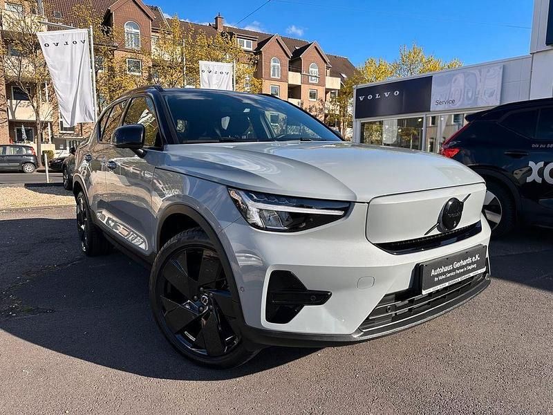 Second-hand Volvo EX40 Plus 185 kW (252 CP) 2025 Gri SUV