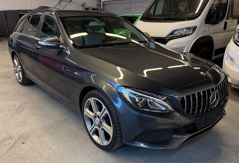 Gebraucht Mercedes C220 170 PS (125 kW) 2015 Grau Kombi