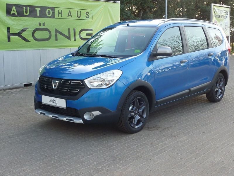 Verkauft Dacia Lodgy Stepway Celebrati Gebraucht 2017 10 Km In 1 4 Gebraucht Dacia Lodgy Stepway Celebration Tce 115 5 Sitzer