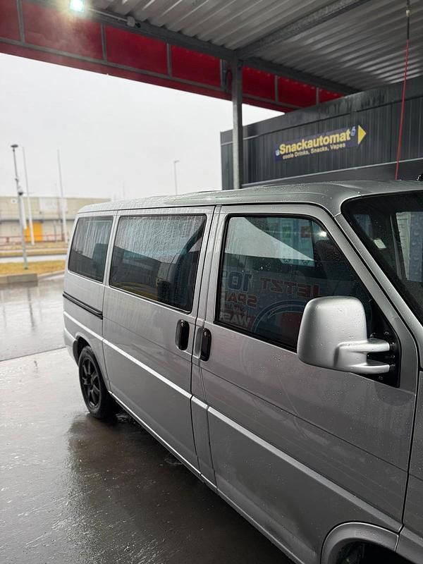 Gebraucht VW T4 102 PS (75 kW) 2002 Silber Van