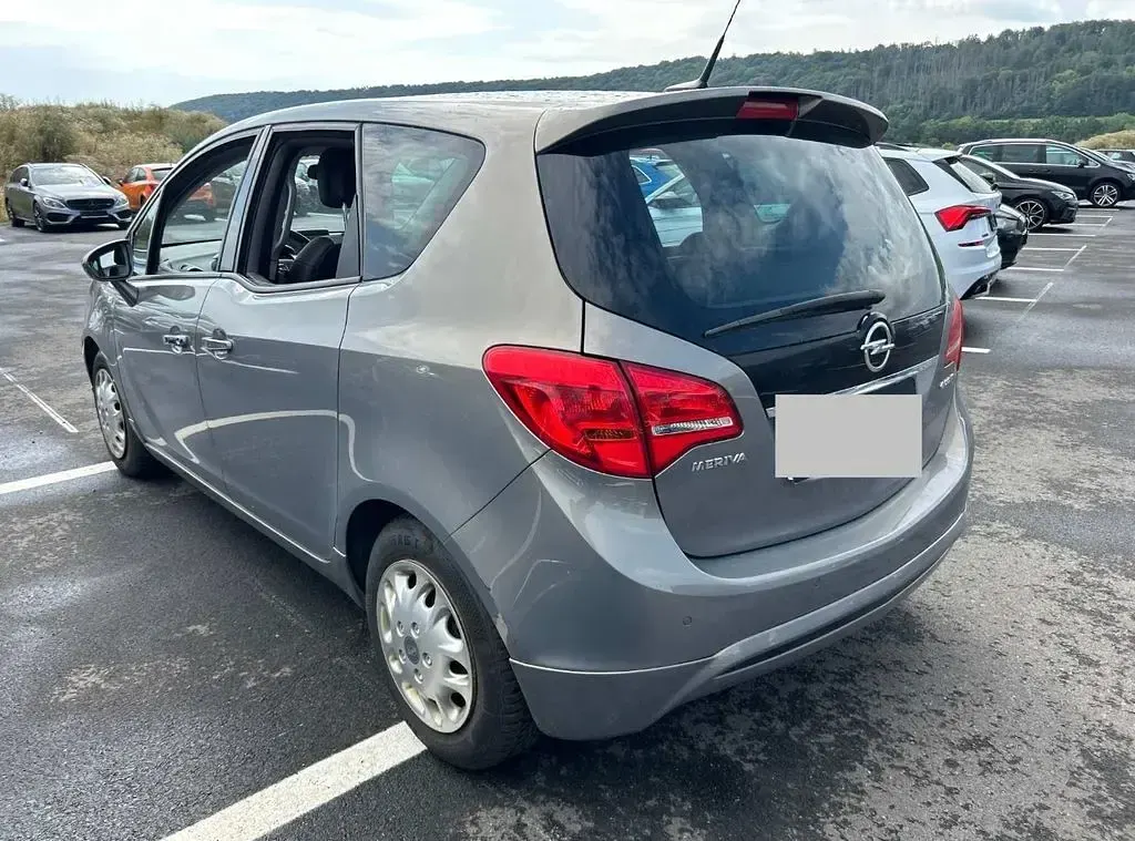 Gebraucht Opel Meriva Innovation 120 PS (88 kW) 2011 Grau Van / Kleinbus