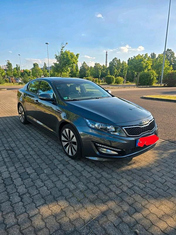 Gebraucht Kia Optima 136 PS (100 kW) 2013 Grau Limousine