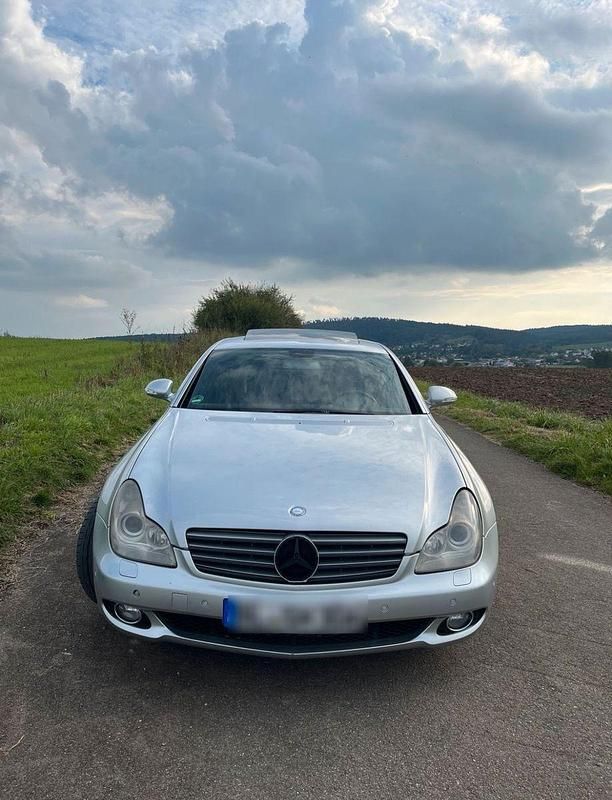 Silber Gebraucht 2007 Mercedes CLS320 Coupé | 6.000 € (Superpreis) - Bild 1/4