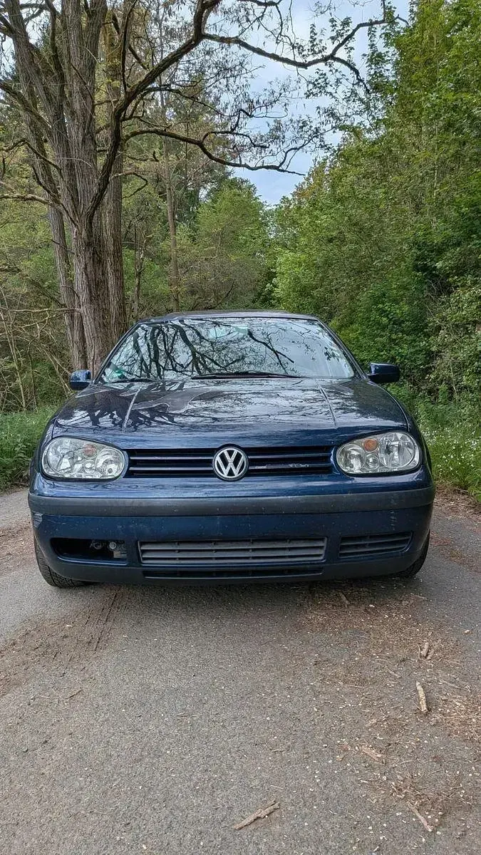 Gebraucht VW Golf IV Basis 101 PS (74 kW) 2000 Blau Limousine