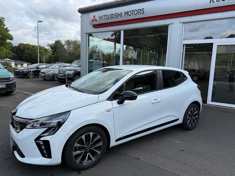 Weiß Gebraucht 2024 Mitsubishi Colt Plus Limousine | 16.950 € (Fairer Preis) - Bild 1/4