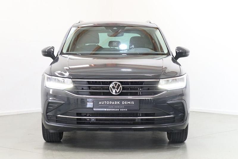 Gebraucht VW Tiguan Active 150 PS (110 kW) 2022 Grau SUV