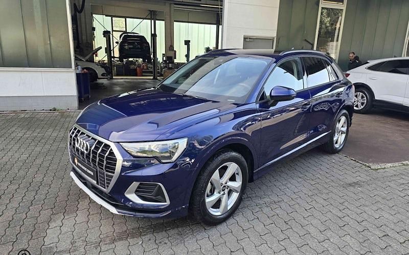 Blau Gebraucht 2024 Audi Q3 Sportback Advanced Plus SUV | 35.470 € (Guter Preis) - Bild 1/4