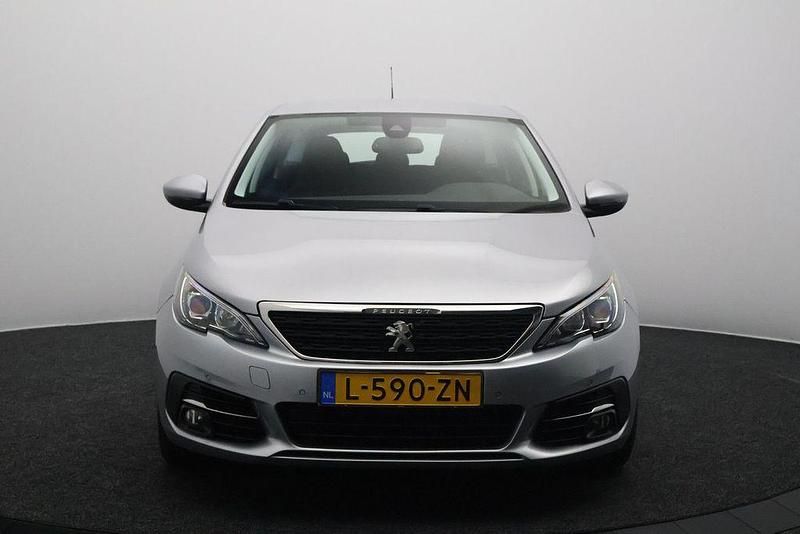 Gebraucht Peugeot 308 SW Active 111 PS (81 kW) 2021 Grau Kombi