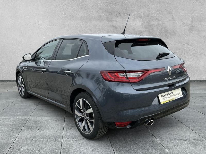 Gebraucht Renault Mégane III Bose Edition 131 PS (96 kW) 2016 Schwarz Limousine