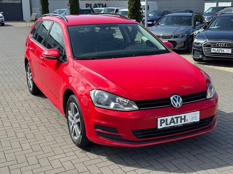 Gebraucht VW Golf VII Comfortline 150 PS (110 kW) 2015 Rot Kombi