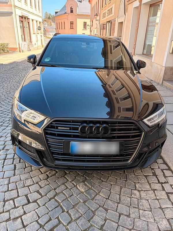 Second-hand Audi A3 185 CP (136 kW) 2016 Negru Berlinǎ