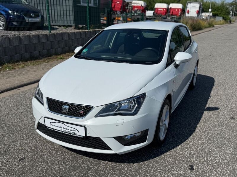 Weiß Gebraucht 2016 Seat Ibiza FR Limousine | 6.490 € (Guter Preis) - Bild 1/4