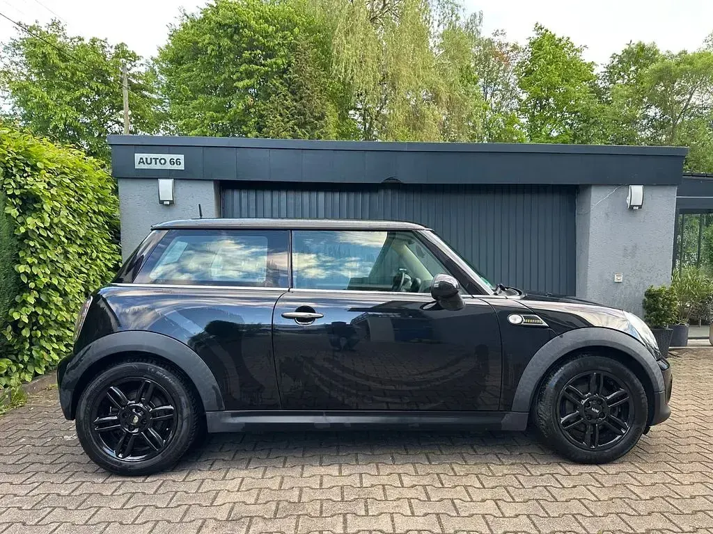 Gebraucht Mini ONE Brick Lane 98 PS (72 kW) 2013 Schwarz Kleinwagen